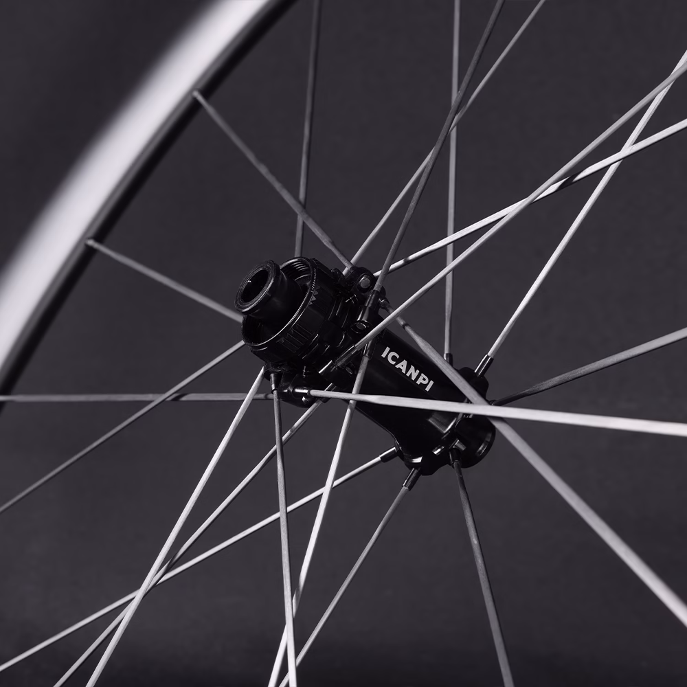 ICANPI 40C - Ruote RoadGravel leggere in carbonio con raggi in carbonio
